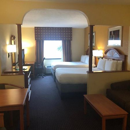 Holiday Inn Express And Suites Fort Lauderdale Airport West By Ihg Дейви Экстерьер фото