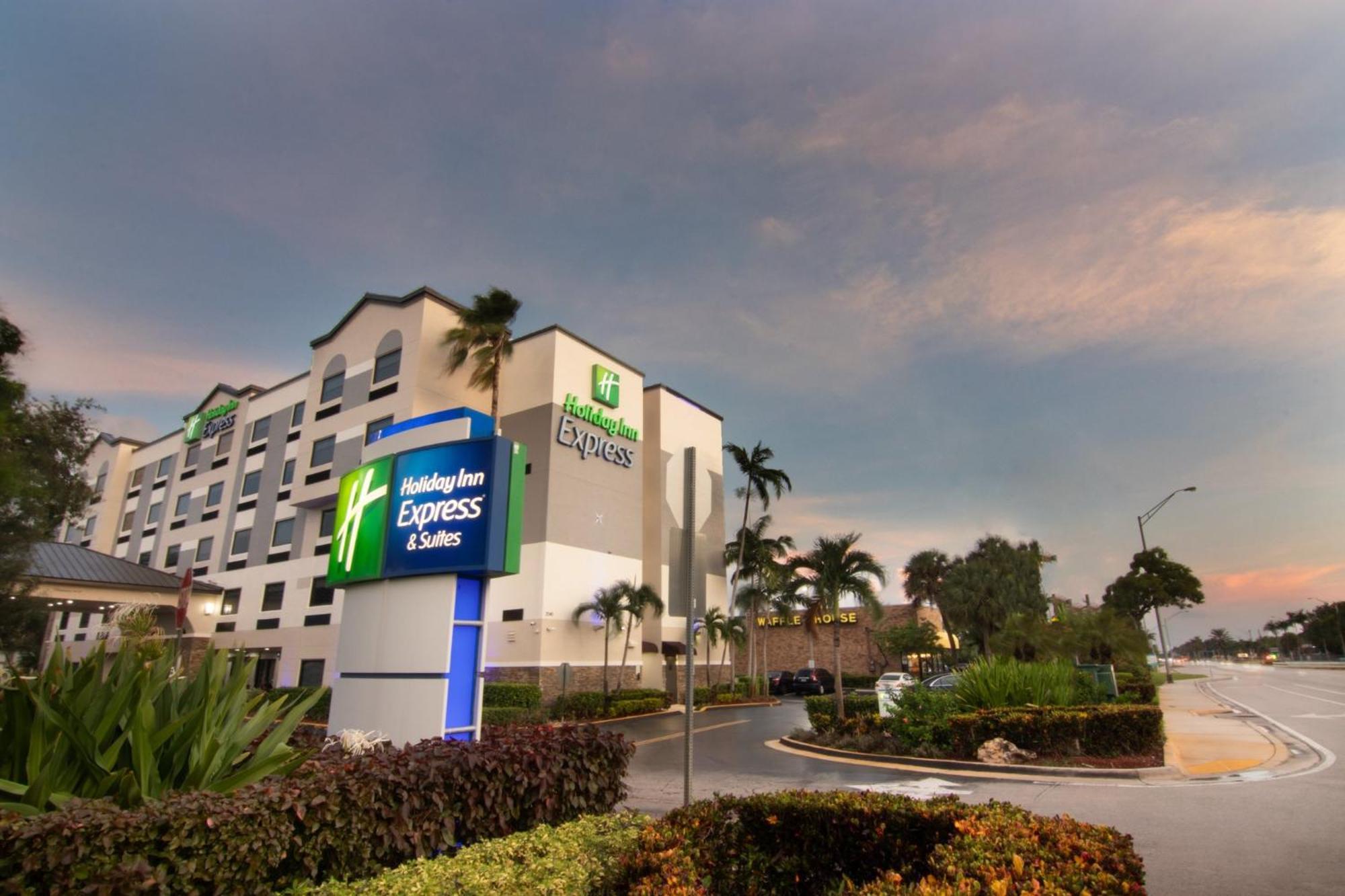 Holiday Inn Express And Suites Fort Lauderdale Airport West By Ihg Дейви Экстерьер фото