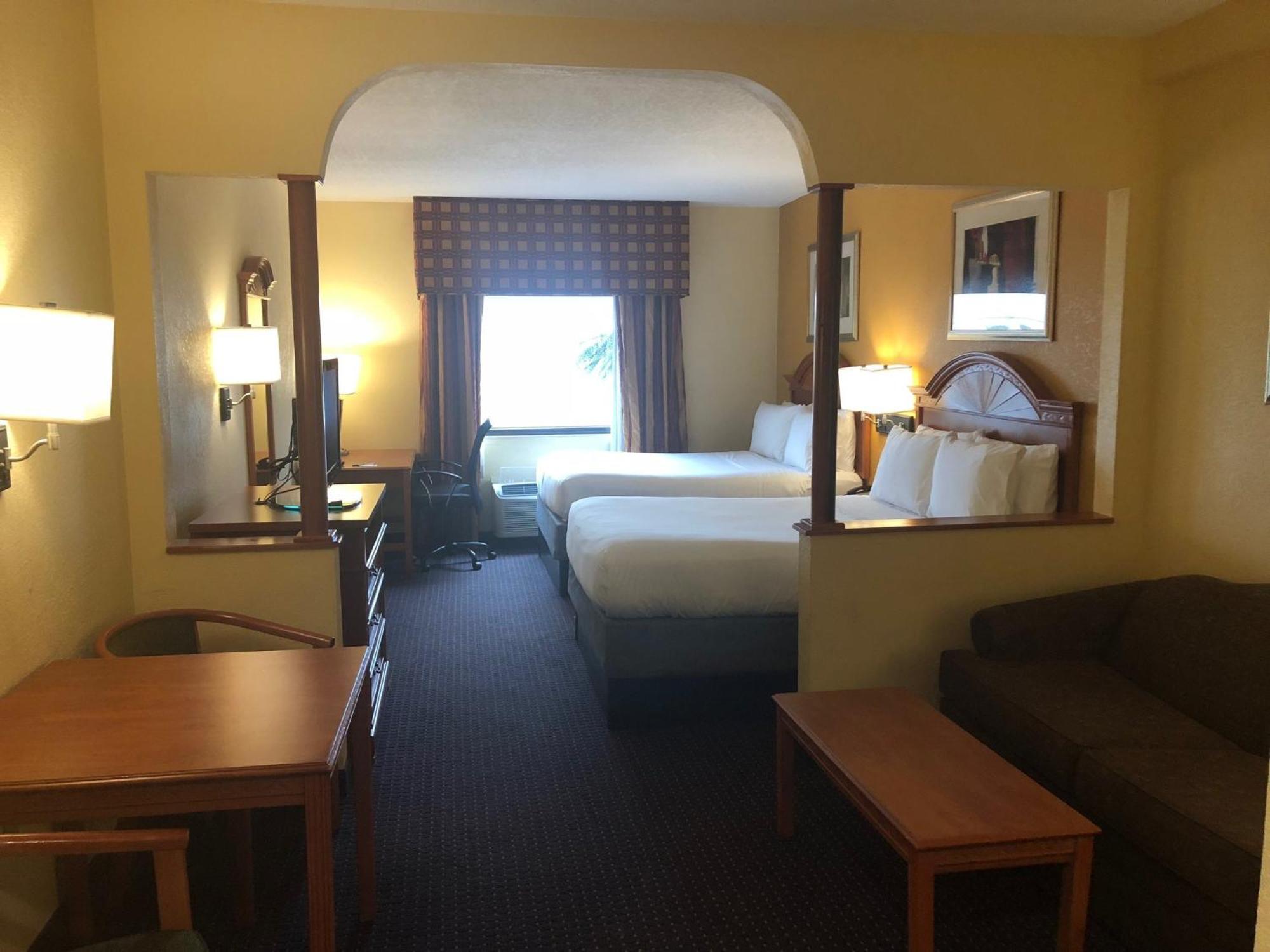 Holiday Inn Express And Suites Fort Lauderdale Airport West By Ihg Дейви Экстерьер фото