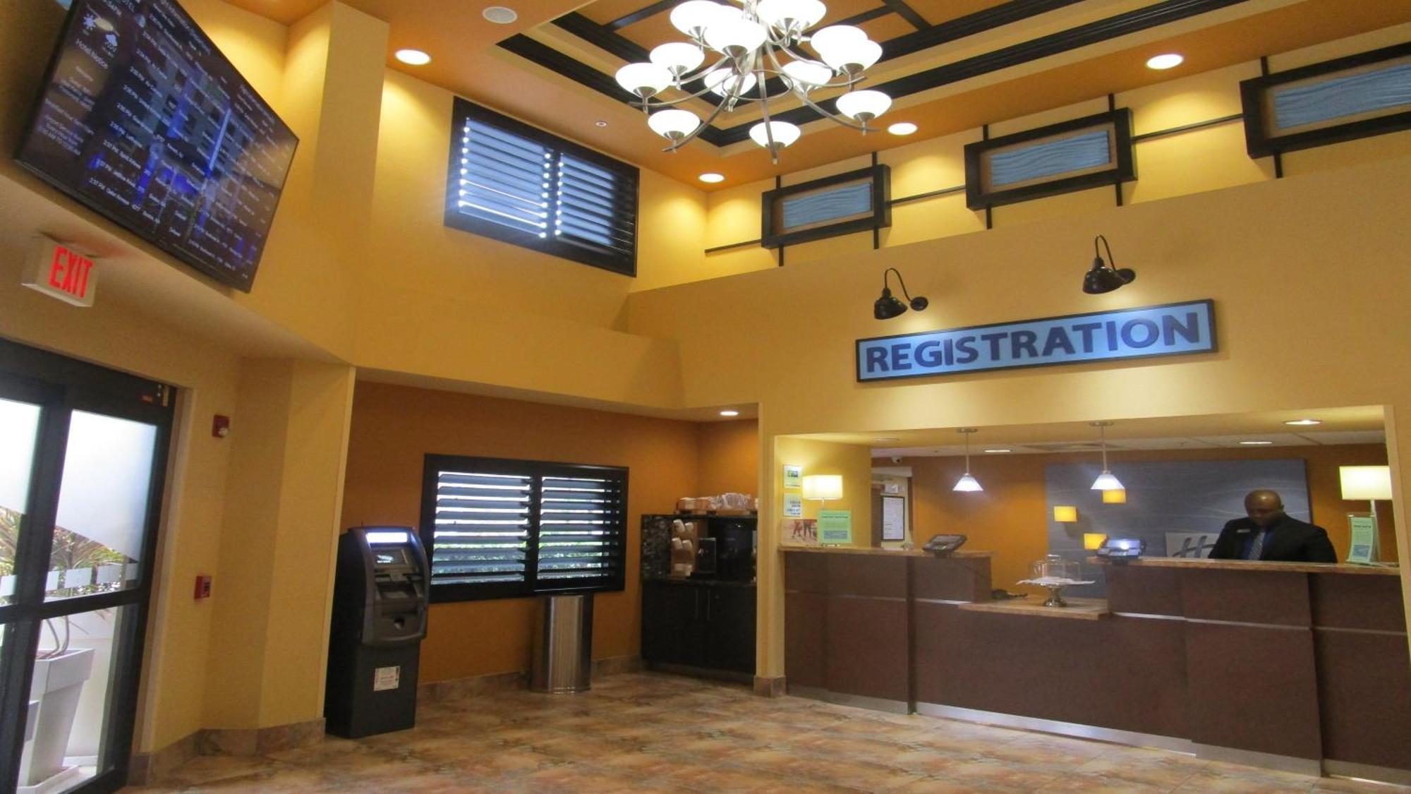 Holiday Inn Express And Suites Fort Lauderdale Airport West By Ihg Дейви Экстерьер фото